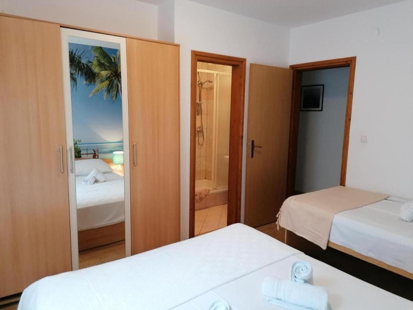 Apartments Mali Lošinj Exterior foto