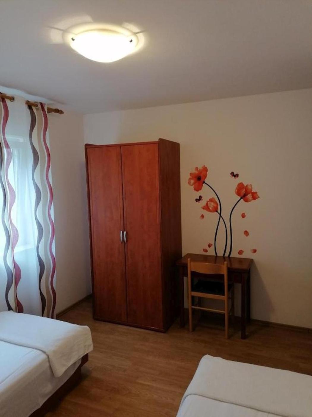 Apartments Mali Lošinj Exterior foto
